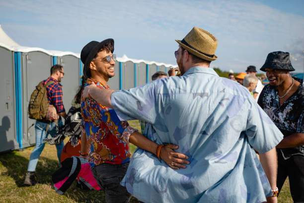 Best Emergency porta potty rental  in Bayshe, OR